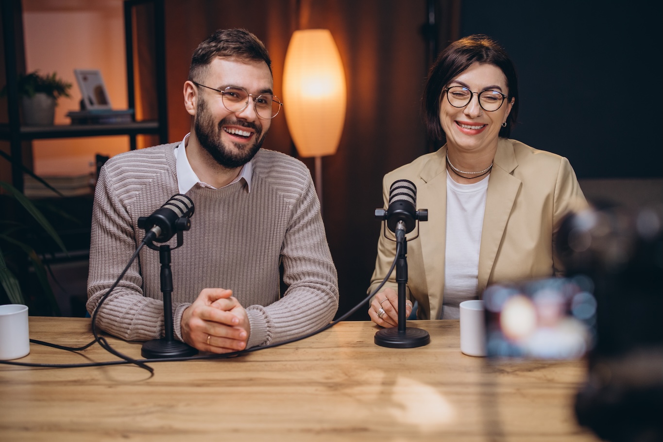 Comment enregistrer une interview podcast à Paris dans un studio professionnel